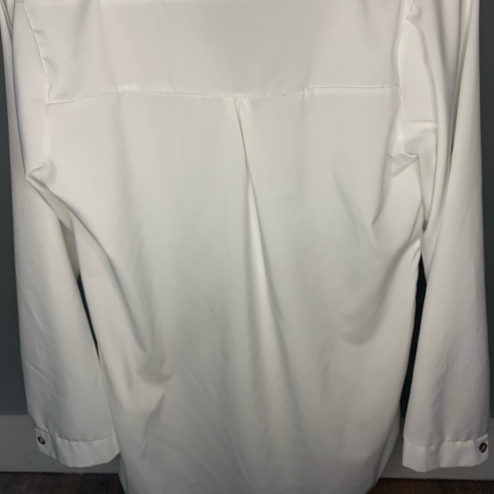 Size: M Color: White - Picture 2 of 3